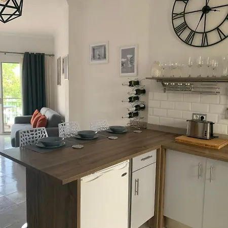Tres Hermanos - Spacious Modern 2 Bedroom Appartement