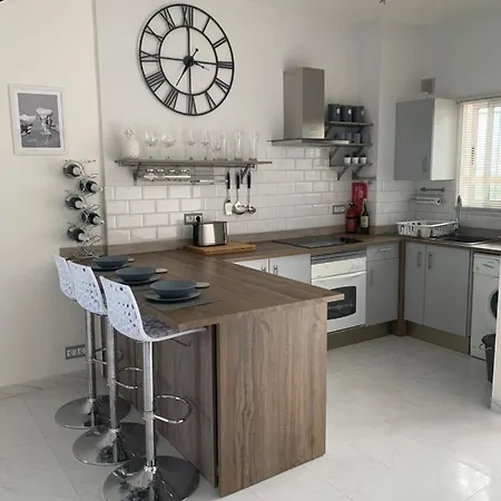 Appartement Tres Hermanos - Spacious Modern 2 Bedroom Nerja
